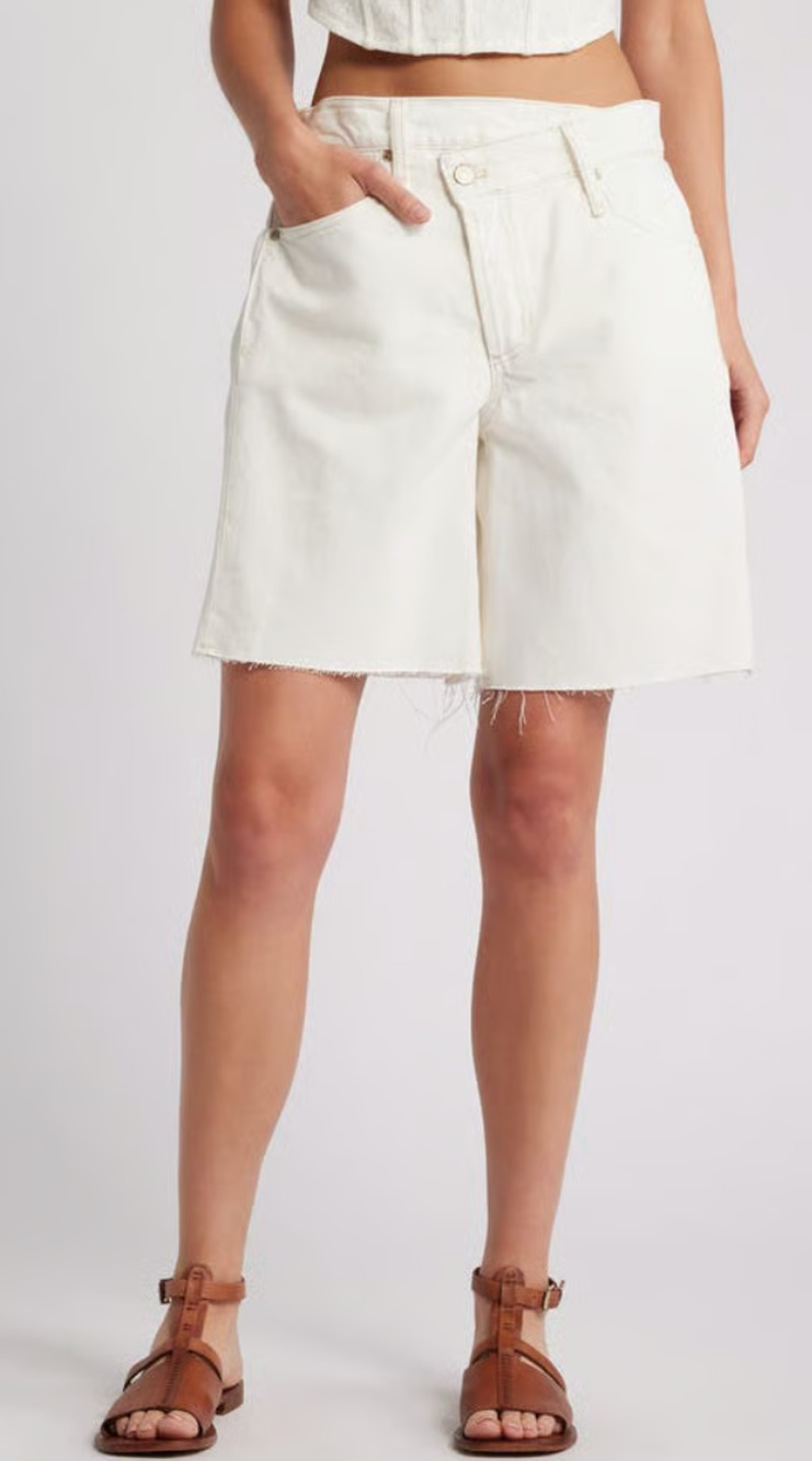FREE PEOPLE WE THE FREE SNOWCONE BOOMERANG HIGH RISE LONG DENIM JEAN SHORTS 26